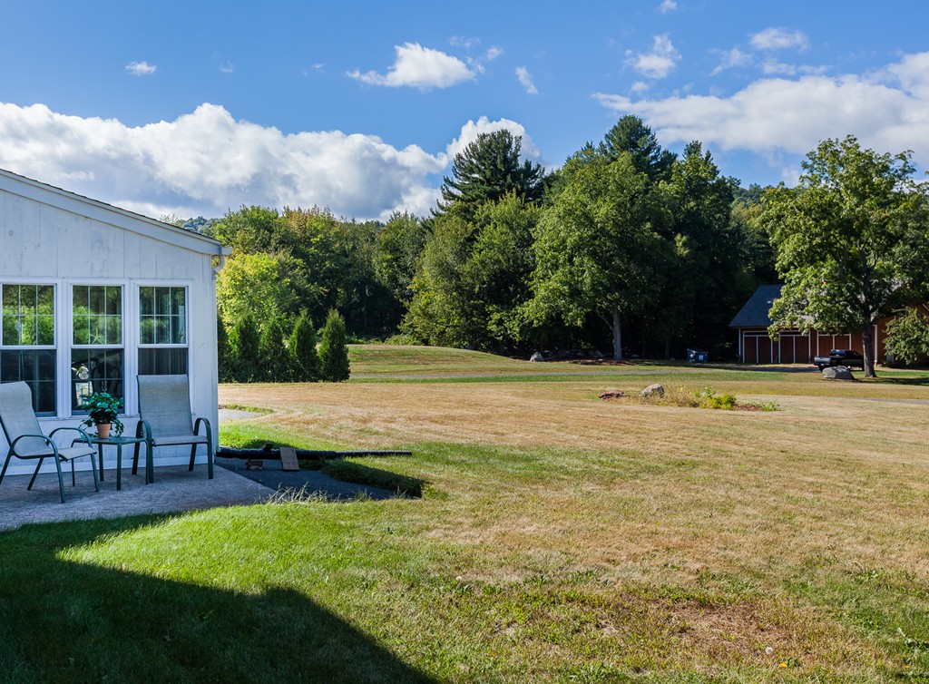 130 N Road Westfield, MA 01085 - Photo 7 of 29