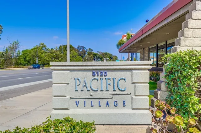 $495,000 | 3120 Sepulveda Boulevard, Unit 412, Torrance, CA 90505