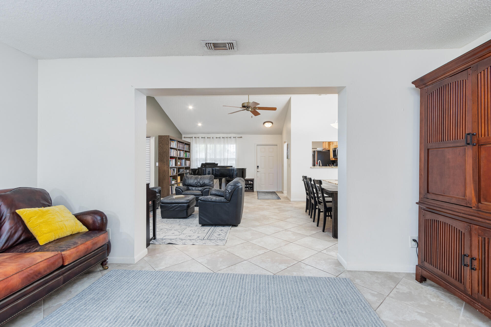 148 Arrowhead Circle Jupiter, FL 33458 - Photo 14 of 46 Family Room