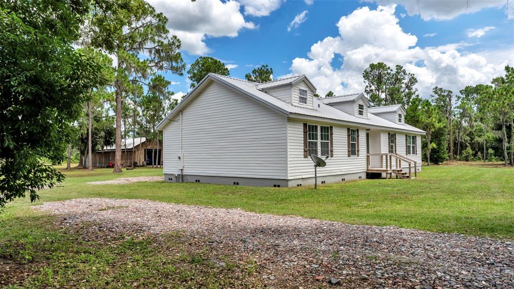 5600 Russo Road Bartow, FL 33830 - Photo 4 of 50