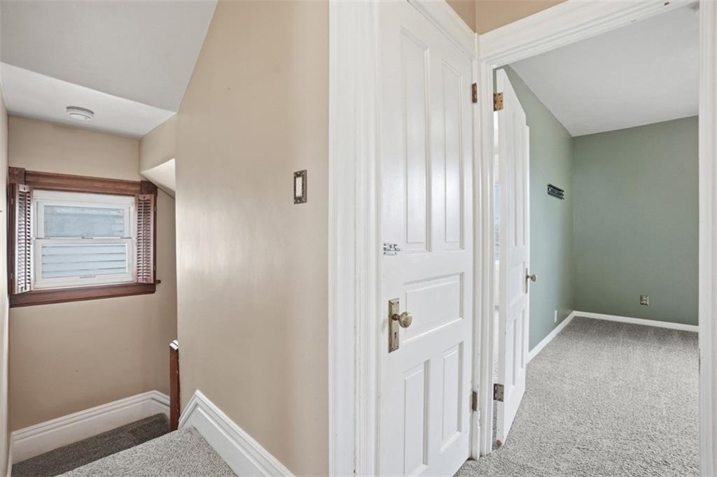 516 Eau Claire Street Butler, PA 16001 - Photo 21 of 41 a view of a hallway with elevator