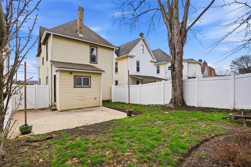 516 Eau Claire Street Butler, PA 16001 - Photo 38 of 41 a view of backyard of house