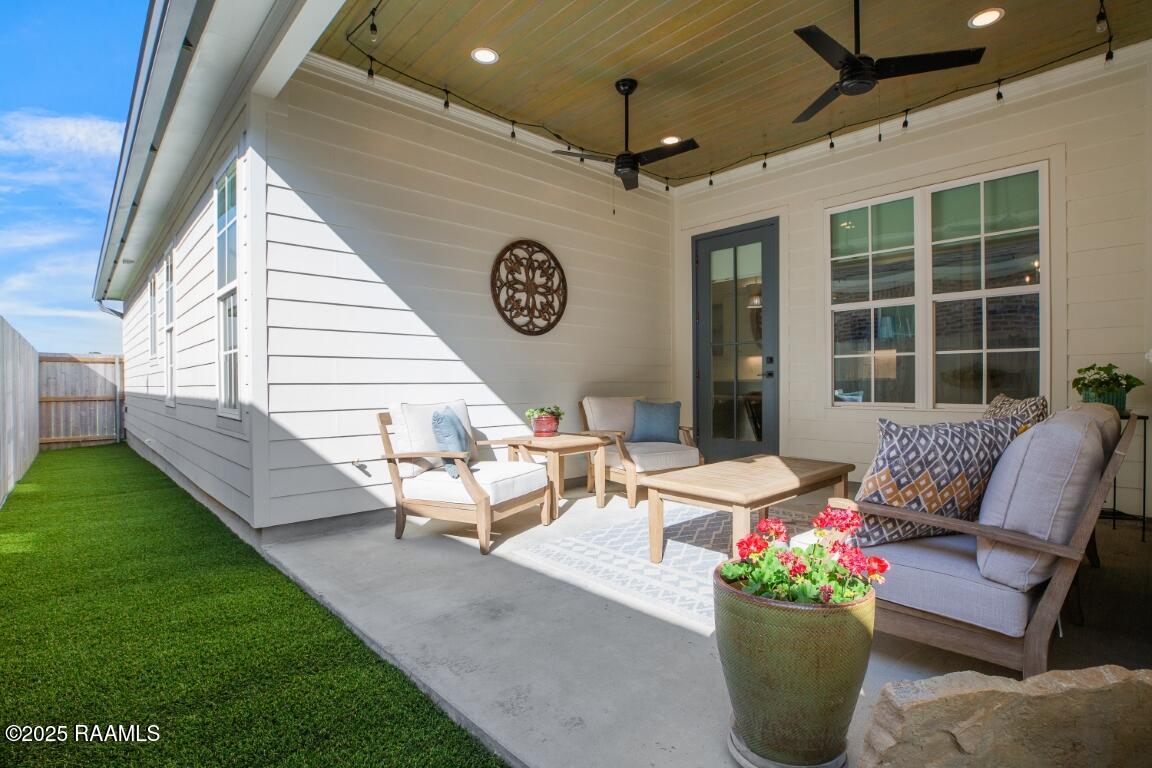 104 Oak Village Drive Scott, LA 70583 - Photo 24 of 27 104 Oak village -24