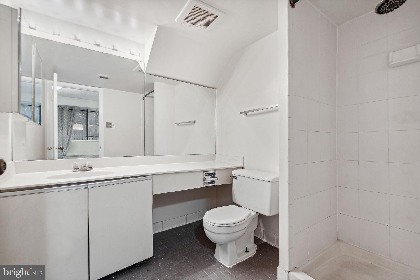1245 13th Street Northwest, Unit 109 Washington, DC 20005 - Photo 11 of 34