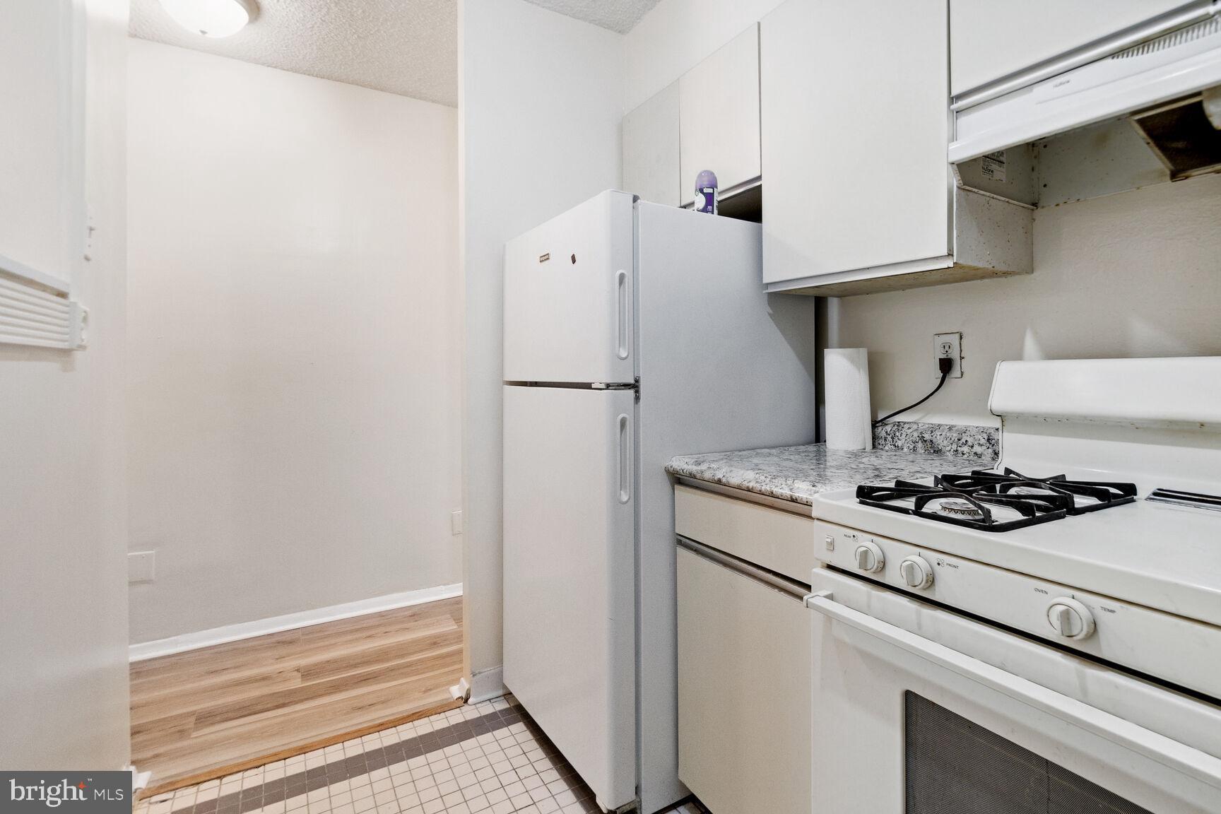 1245 13th Street Northwest, Unit 109 Washington, DC 20005 - Photo 6 of 34