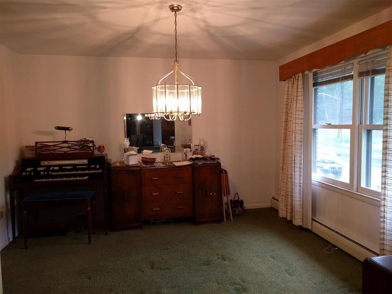 124 Everett Road Colonie, NY 12211 - Photo 8 of 25 Photo 8