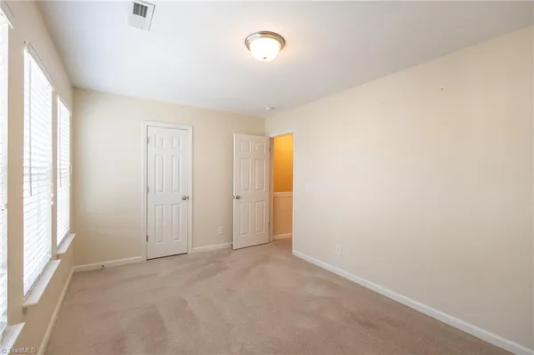 $2,100 | 36 Ackland Drive, Greensboro, NC 27455