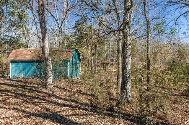3575 Earhart Road Mount Juliet, TN 37122 - Photo 12 of 20 Another large storage shed, gazebo, and tennis court are included along with nearly 10 acres!