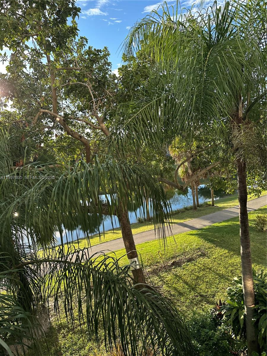 3850 Washington Street, Unit 314 Hollywood, FL 33021 - Photo 4 of 35