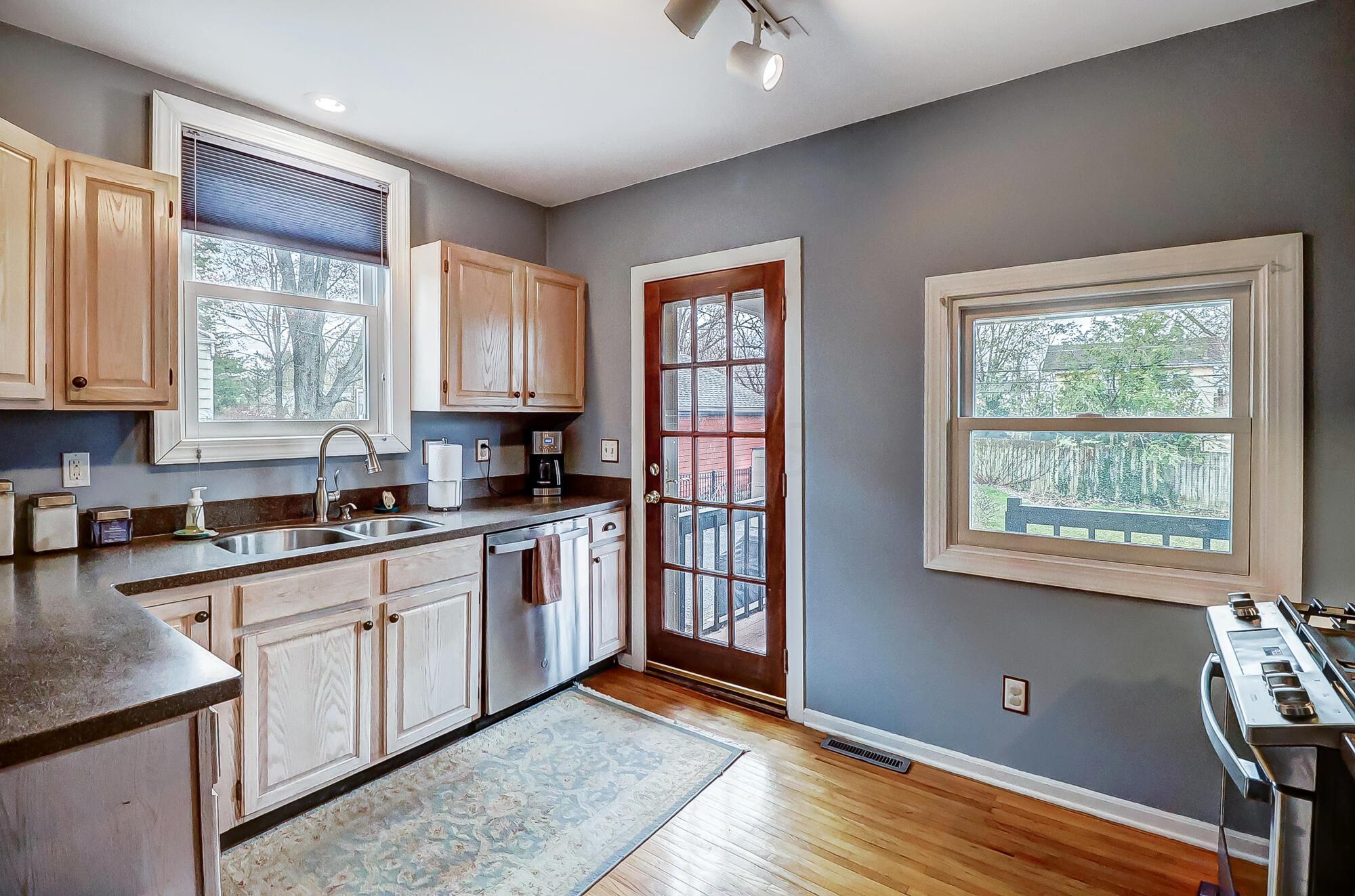 323 Northridge Road Columbus, OH 43214 - Photo 13 of 33 013