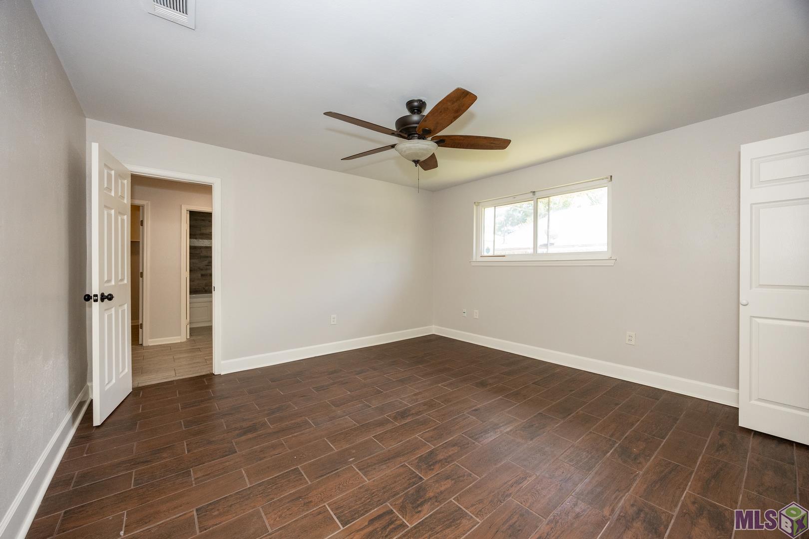 1233 Ashbourne Drive Baton Rouge, LA 70815 - Photo 13 of 27