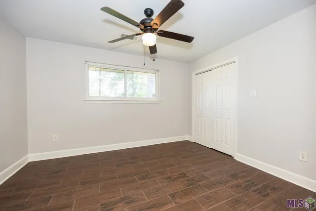 $359,500 | 1233 Ashbourne Drive, Baton Rouge, LA 70815