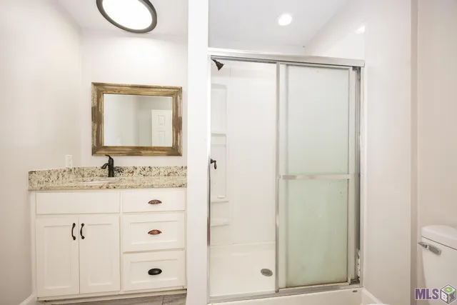 $359,500 | 1233 Ashbourne Drive, Baton Rouge, LA 70815