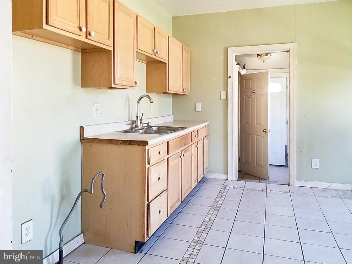 428 Ash Street Delanco, NJ 08075 - Photo 9 of 30 Gallery Image 9