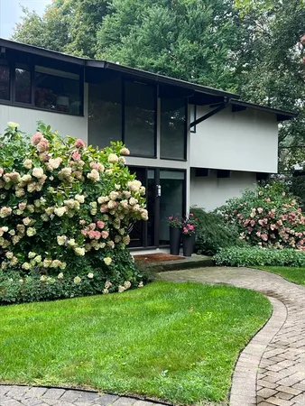 $3,195,000 | 363 Brookline Street, Newton, MA 02459