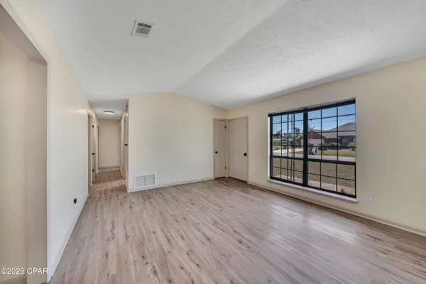 $2,275 | 1401 Mississippi Avenue, Lynn Haven, FL 32444