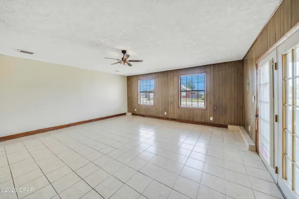 $2,275 | 1401 Mississippi Avenue, Lynn Haven, FL 32444