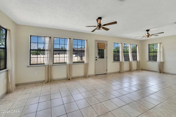 $2,275 | 1401 Mississippi Avenue, Lynn Haven, FL 32444
