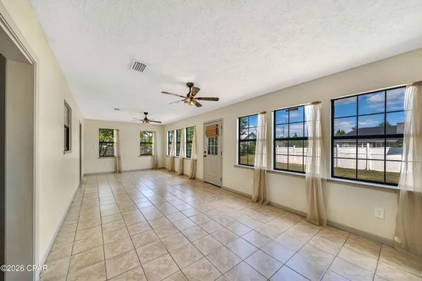 $2,275 | 1401 Mississippi Avenue, Lynn Haven, FL 32444