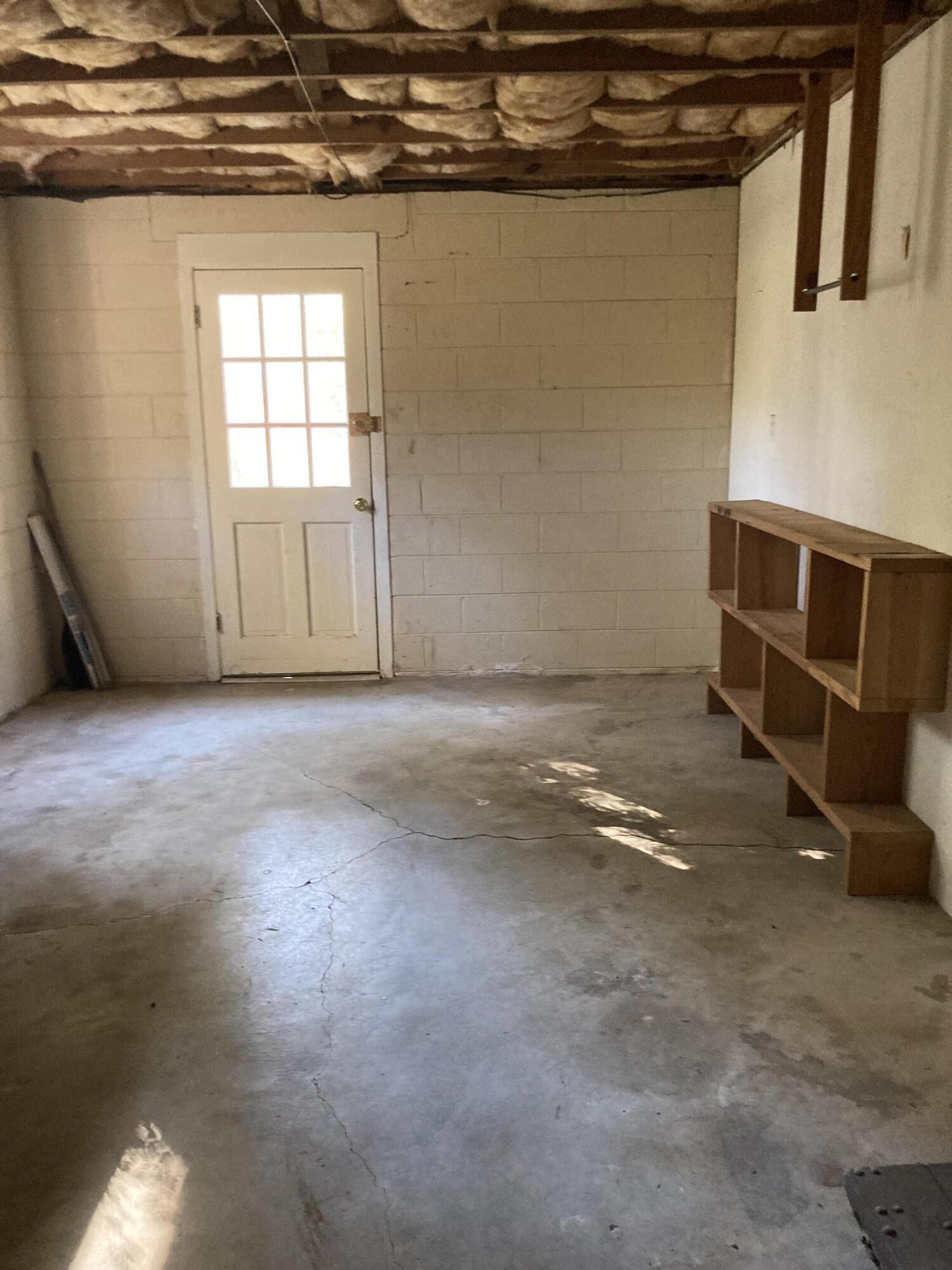 1028 Moore Road Charleston, TN 37310 - Photo 3 of 18 Gallery Image 3