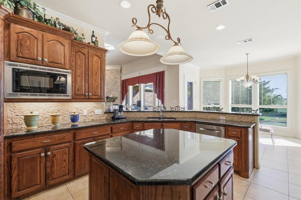 1340 Summerbrook Lane Midlothian, TX 76065 - Photo 24 of 40