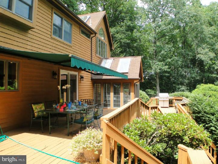 3851 Smoke Road Doylestown, PA 18902 - Photo 22 of 25 Deck