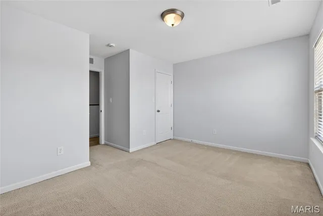 $275,000 | 132 Weatherby Landing Drive, O'Fallon, MO 63366