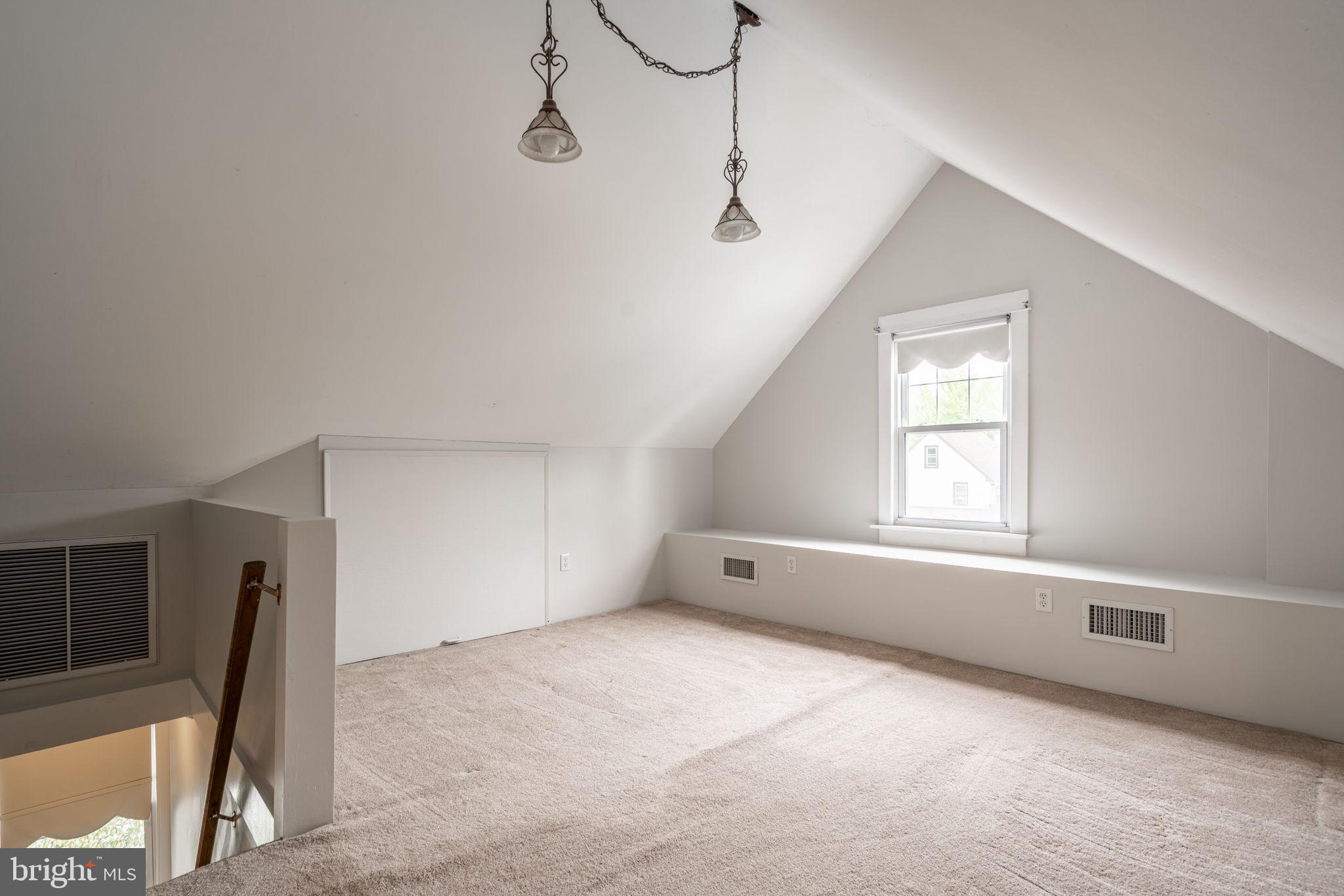 100 Forest Road Springfield, PA 19064 - Photo 31 of 50