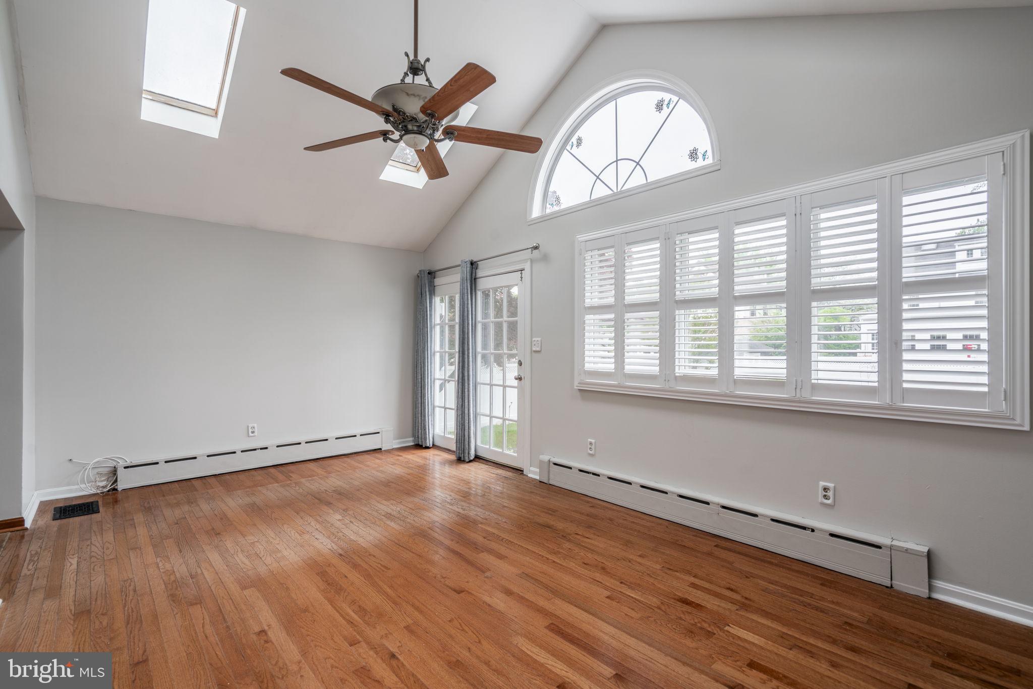 100 Forest Road Springfield, PA 19064 - Photo 6 of 50