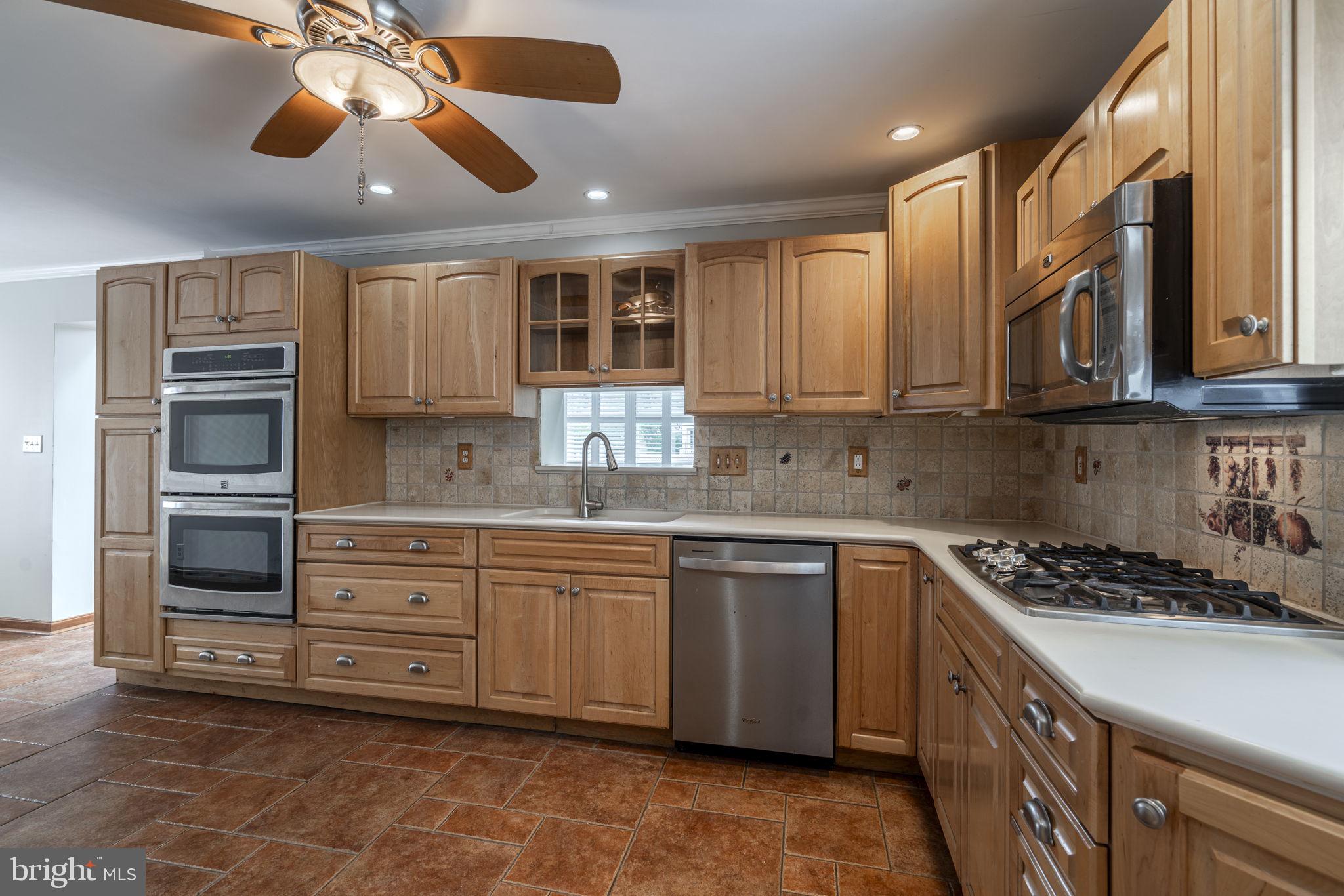 100 Forest Road Springfield, PA 19064 - Photo 10 of 50