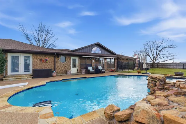 $595,000 | 111 Mustang Drive, Graham, TX 76450