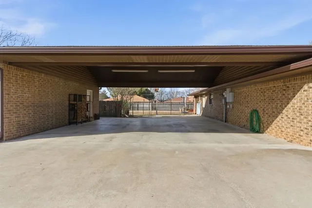 a view of parking area