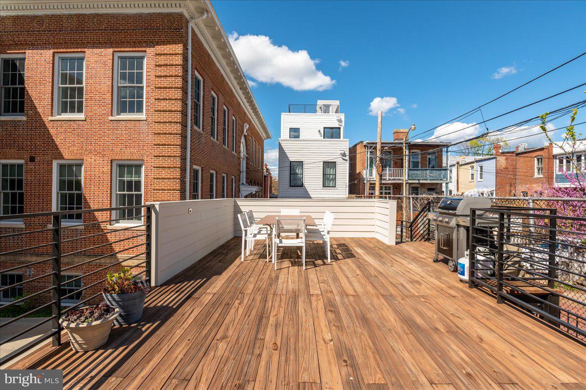 901 D Street Northeast, Unit 2 Washington, DC 20002 - Photo 14 of 27