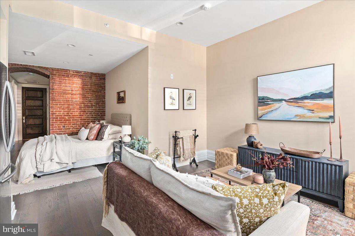 901 D Street Northeast, Unit 2 Washington, DC 20002 - Photo 21 of 27