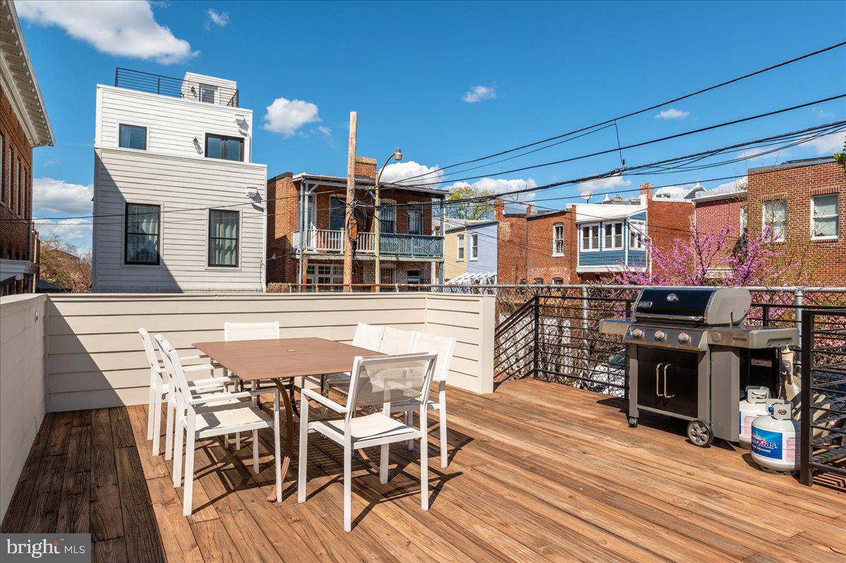 901 D Street Northeast, Unit 2 Washington, DC 20002 - Photo 26 of 27