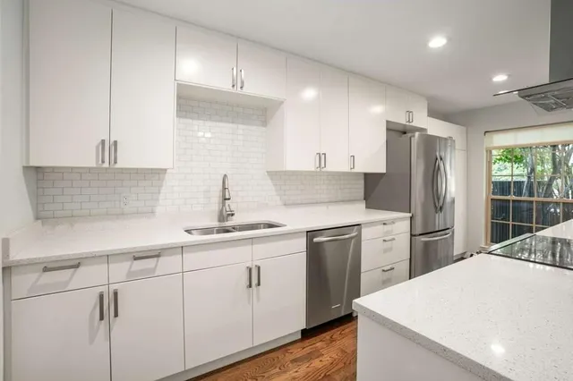 $2,850 | 7615 Woodthrush Drive, Unit 15, Dallas, TX 75230