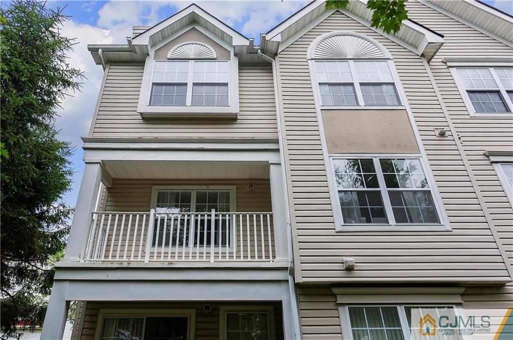 53 Prestwick Way Edison, NJ 08820 - Photo 3 of 28 a front view of a house