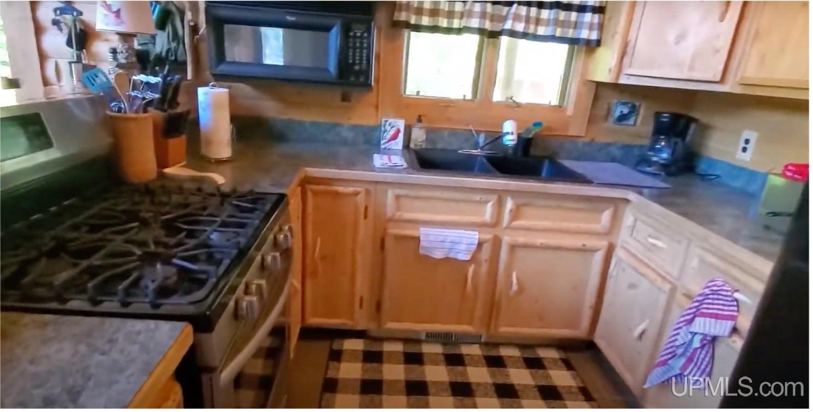 1181 River Road Trenary, MI 49891 - Photo 3 of 6