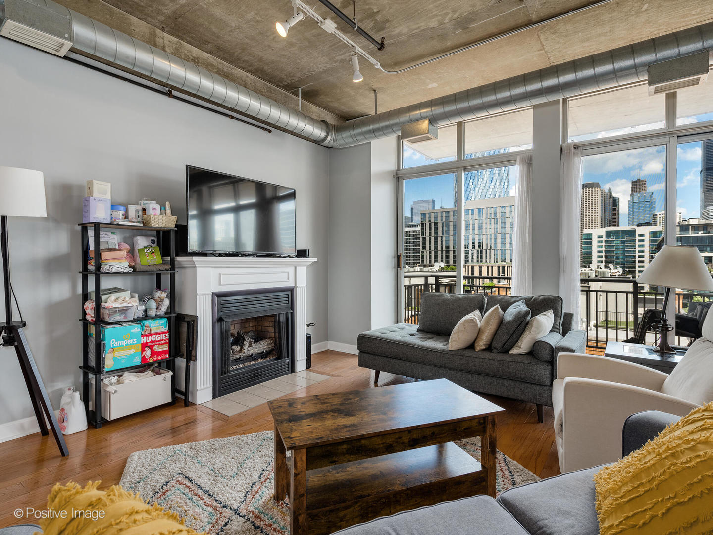 111 South Morgan Street, Unit 725 Chicago, IL 60607 - Photo 6 of 17