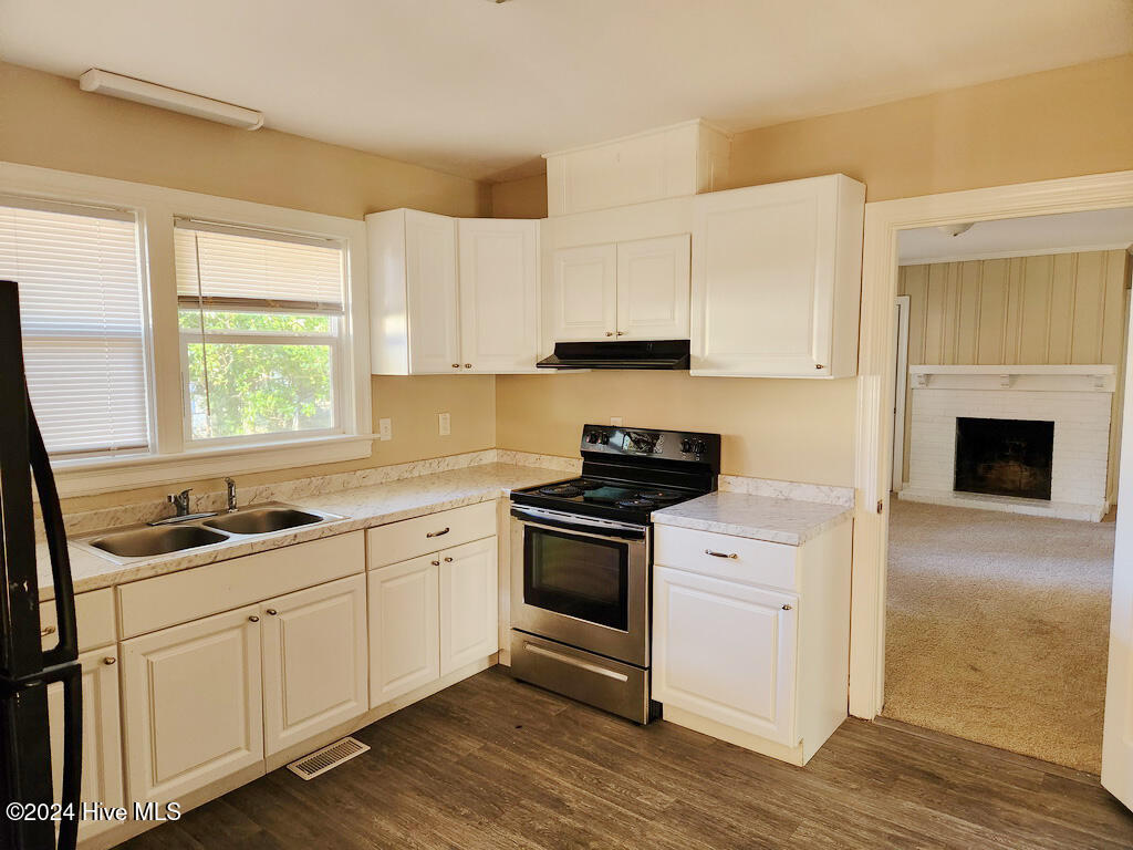 1103 Ensworth Road Northwest Wilson, NC 27896 - Photo 5 of 18 KITCHEN