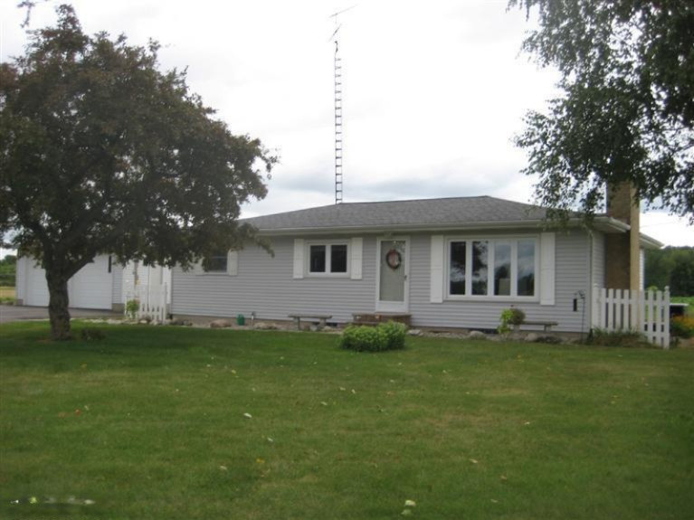 2934 Rusco Road Kent City, MI 49330 - Photo 1 of 21 Primary Photo