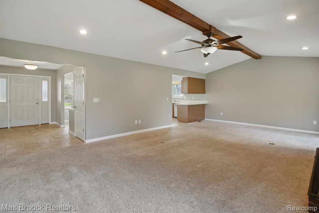2232 Warrington Road Rochester Hills, MI 48307 - Photo 13 of 51