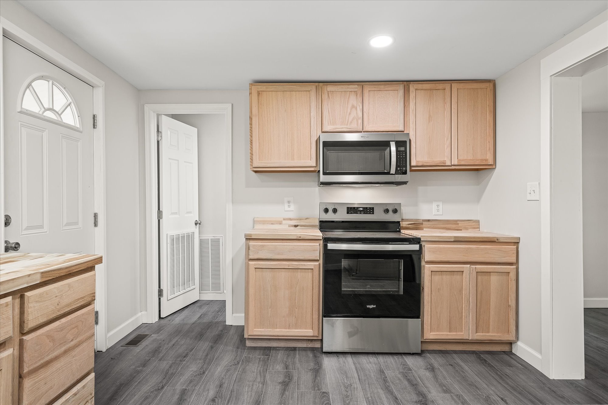 304 Airport Road Livingston, TN 38570 - Photo 14 of 30