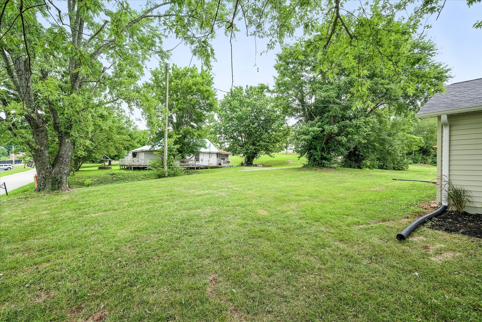 304 Airport Road Livingston, TN 38570 - Photo 18 of 30