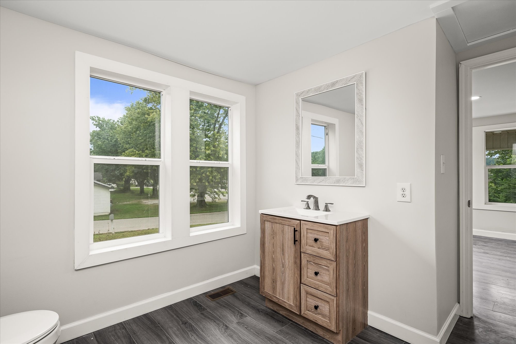 304 Airport Road Livingston, TN 38570 - Photo 8 of 30