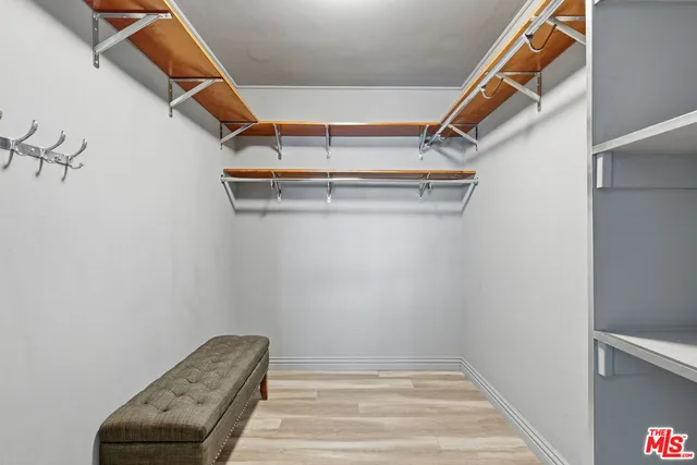 $410,000 | 8221 Langdon Avenue, Unit 201, Van Nuys, CA 91406