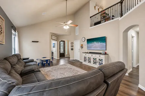 $450,000 | 2336 Lyla Lane, Leander, TX 78641