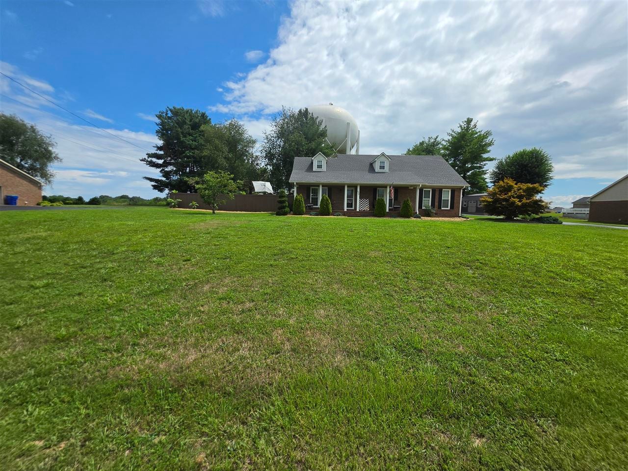 524 Rolling Rd Drive Franklin, KY 42134 - Photo 2 of 43 Gallery Image 2