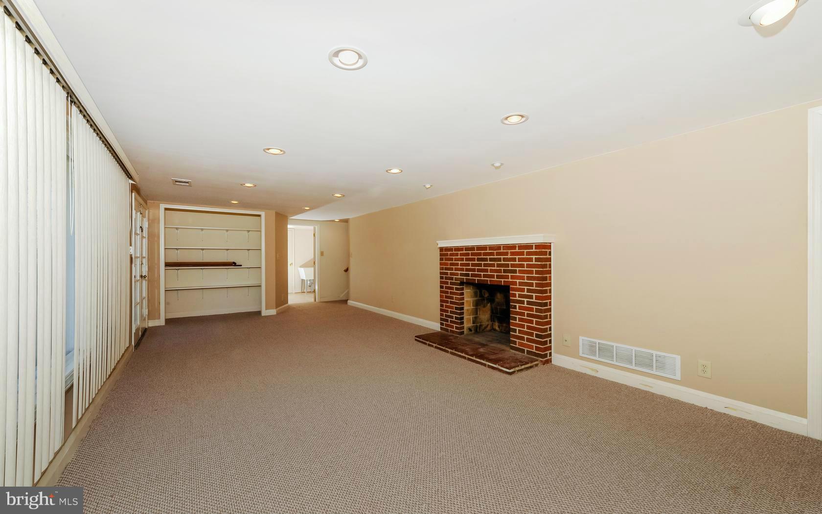 3104 Hatton Road Pikesville, MD 21208 - Photo 18 of 25 Family Room