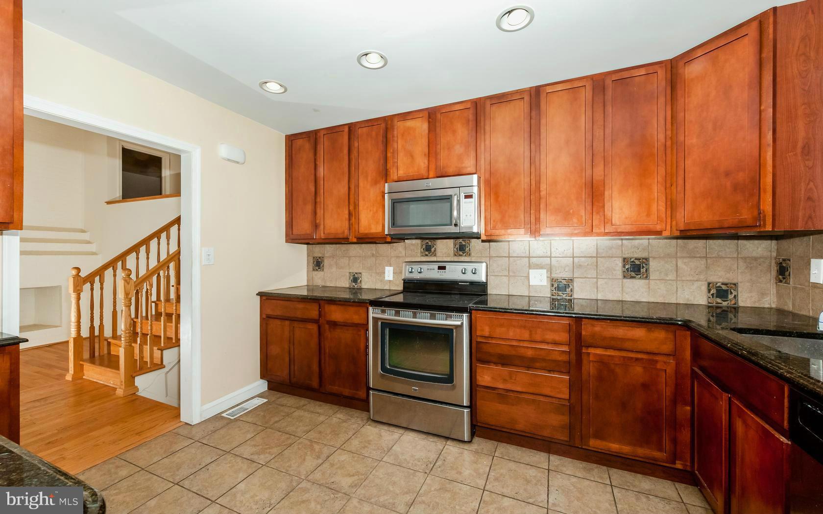 3104 Hatton Road Pikesville, MD 21208 - Photo 8 of 25 Kitchen